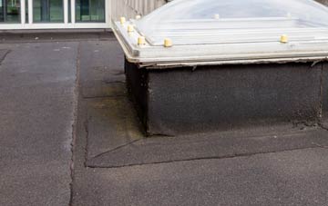 disadvantages of Wood Road flat roofs