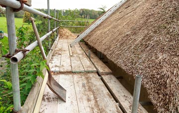 advantages of Wood Road thatch roofing